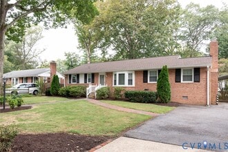 Building Photo - 2016 Denton Dr