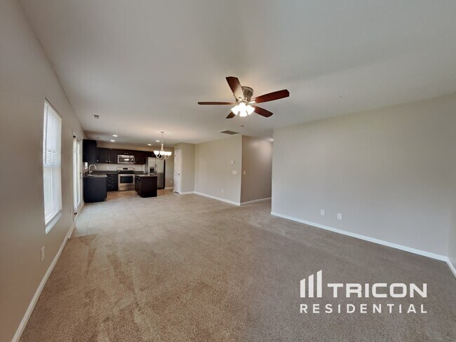 Foto del edificio - 478 Kerriann Ln