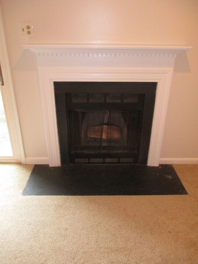 Foto del edificio - Beautiful 2 Bedroom Condo in Gaithersburg!