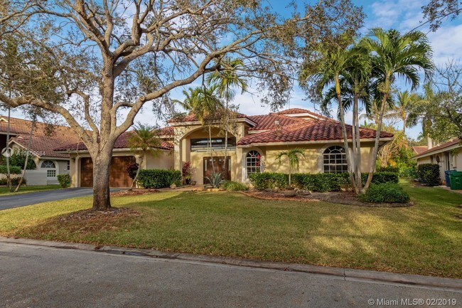 Foto del edificio - 4841 NW 104th Ln