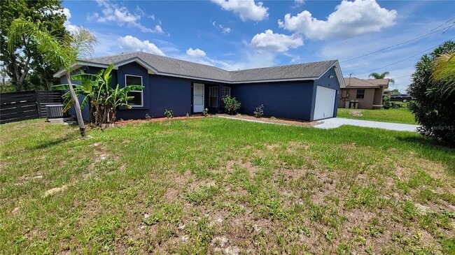 Building Photo - 3048 Bonkirk Dr