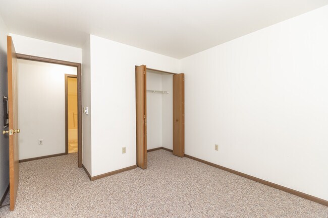 Foto del edificio - Weston Pines Apartments