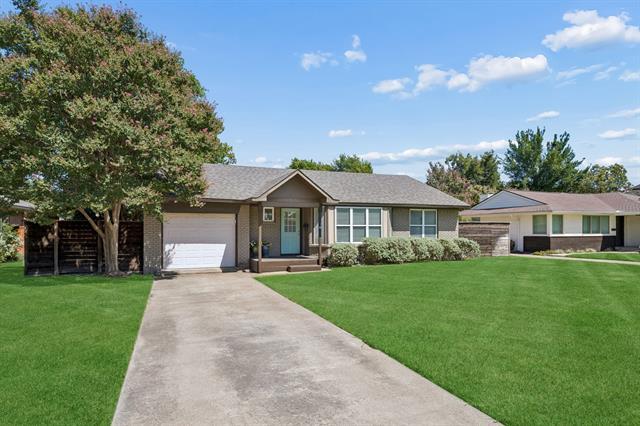 Foto del edificio - 8618 Lockhaven Dr