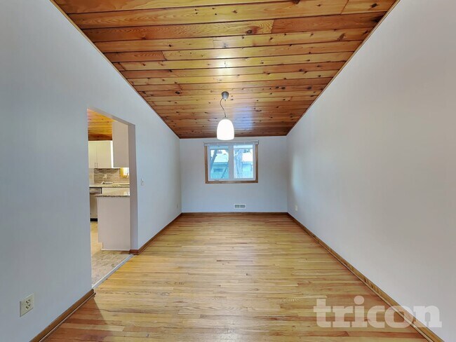 Foto del edificio - 9241 34th Ave N