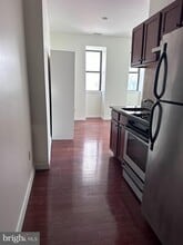 Building Photo - 118 S 12th St