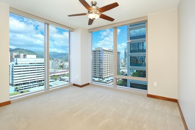 Building Photo - Luxurious Living - One Ala Moana 1210