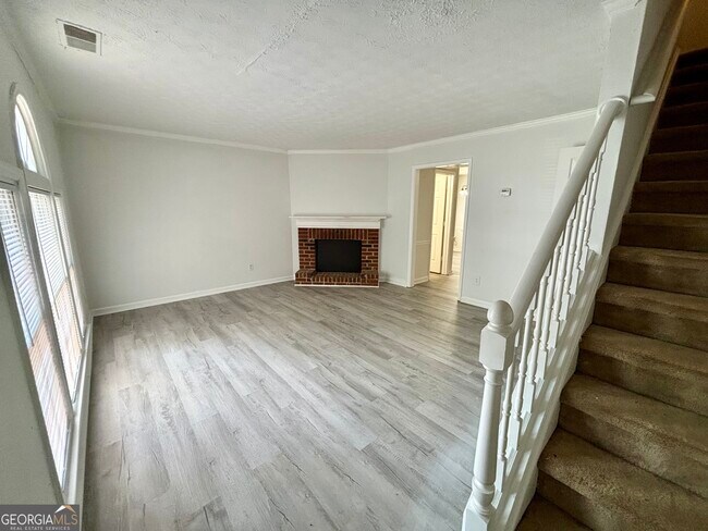 Building Photo - 4383 Redgate Rd