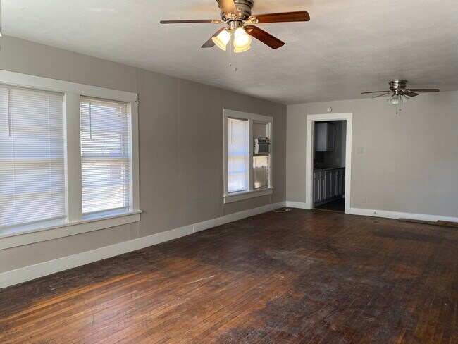 Foto del edificio - 2616 23rd St