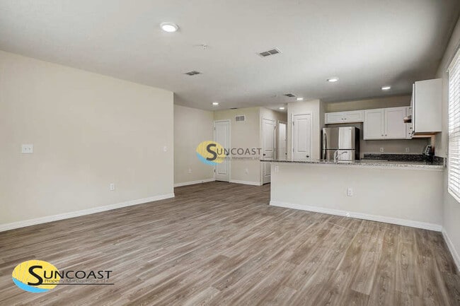 Building Photo - 11494 Oakfield Ct