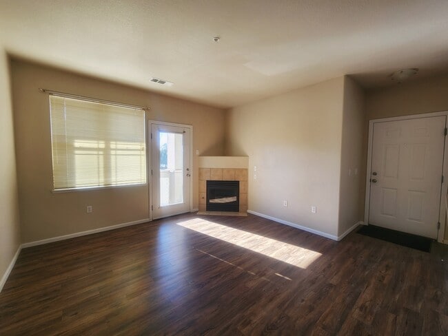 Building Photo - 8133 W 51st Pl