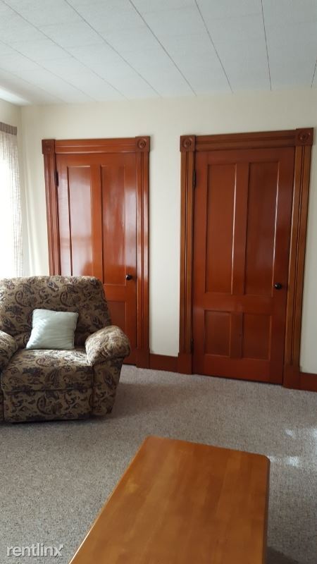 Building Photo - 1 br, 1 bath Apartment - 405A Elm Street