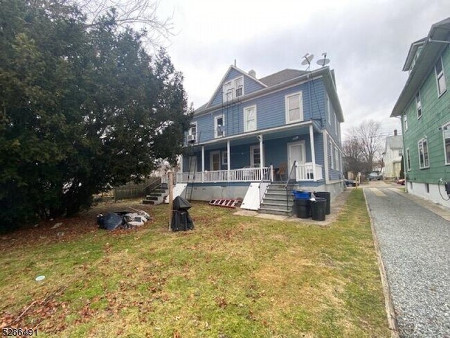 Building Photo - 60 Belmont Ave