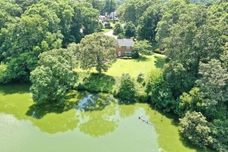 Building Photo - 4300 Alfriends Trail