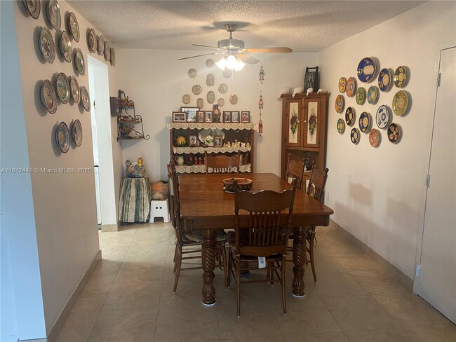 Building Photo - 7965 SW 86th St