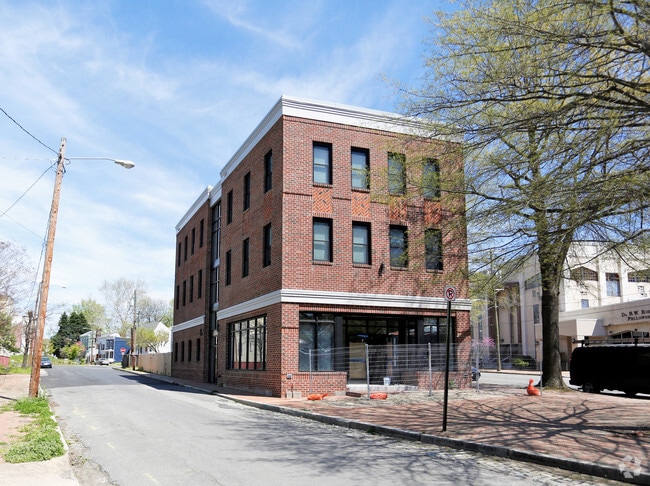 Building Photo - 23rd Street Triangle