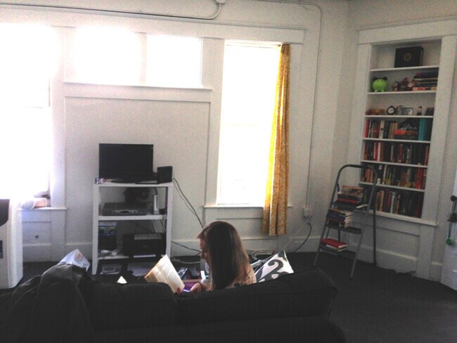 Foto del edificio - 1618 Clinch