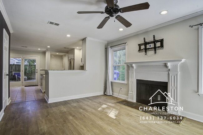 Foto del edificio - 1371 Cassidy Ct