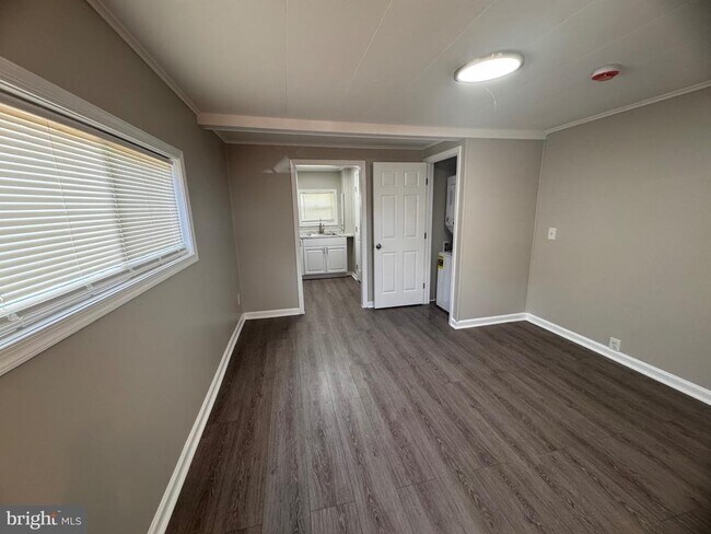 Foto del edificio - 4328 Ridge Rd