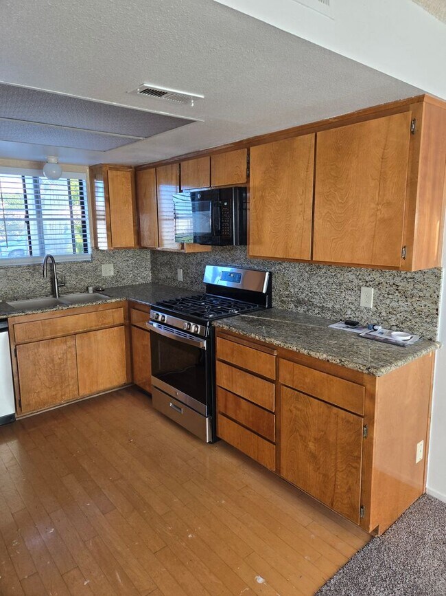 Foto del edificio - Pismo Beach home in great neighborhood