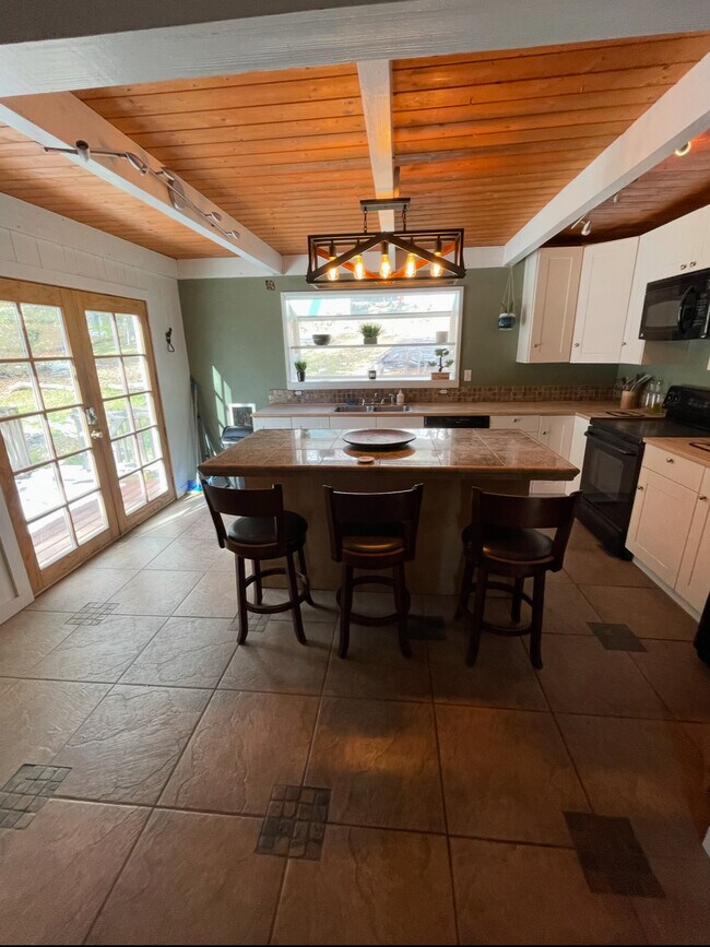 Foto del edificio - 20586 Kings Ct