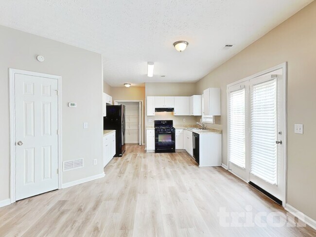 Foto del edificio - 315 Clairidge Ln SW