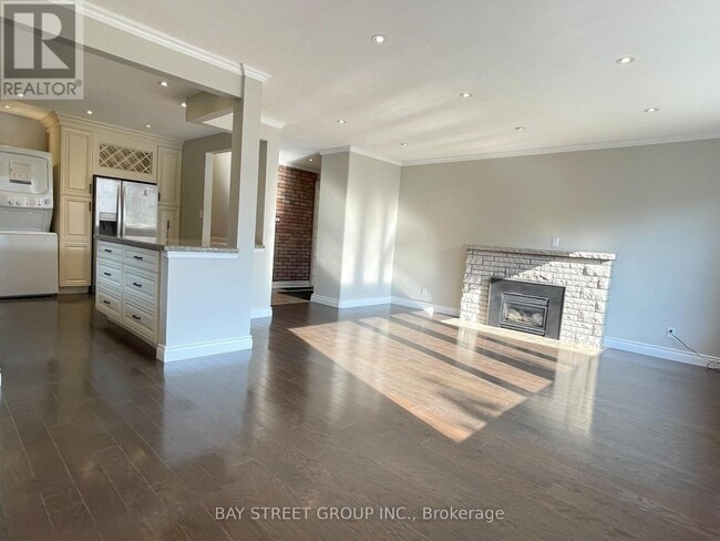 Building Photo - 80 Hostein Dr