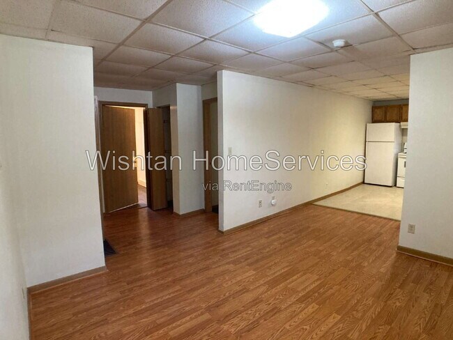 Foto del edificio - 308 W Adams Rd