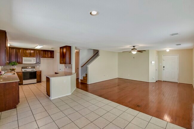 Foto del edificio - 18231 Valebluff Ln