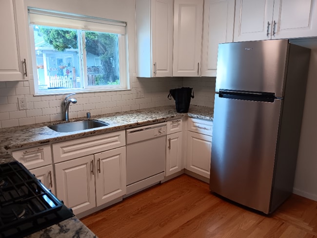 Foto del edificio - 1004 Hudson St