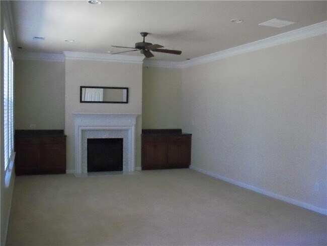 Building Photo - 5016 Centennial Commons Dr NW