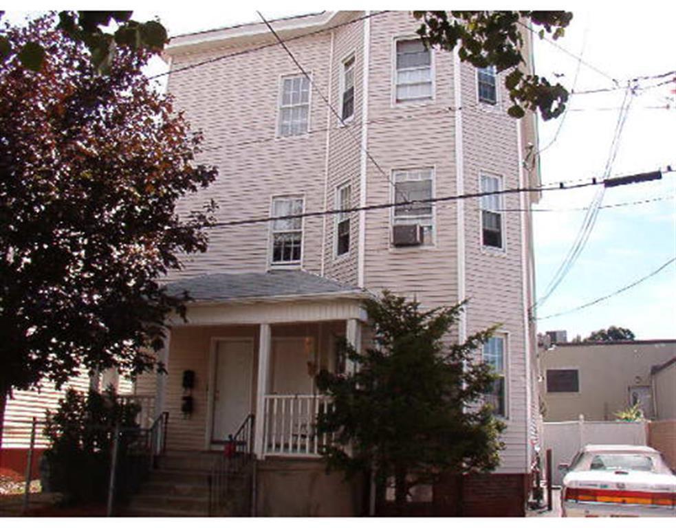 Foto principal - 84 Morton Ave