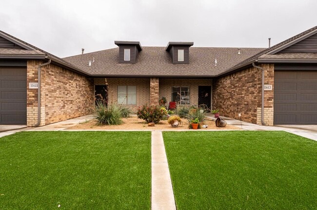 Foto del edificio - 11623 Evanston Ave