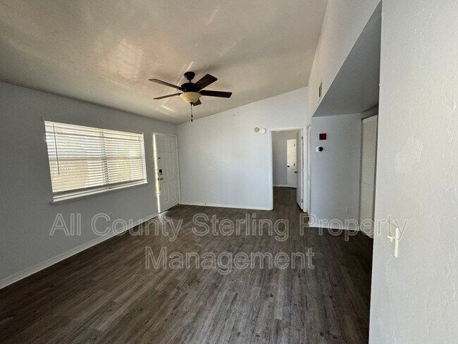 Building Photo - 2360 SW Archer Rd