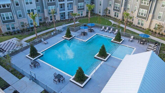 Foto del edificio - Huntington at Richmond