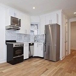 Primary Photo - 207 E 33rd St