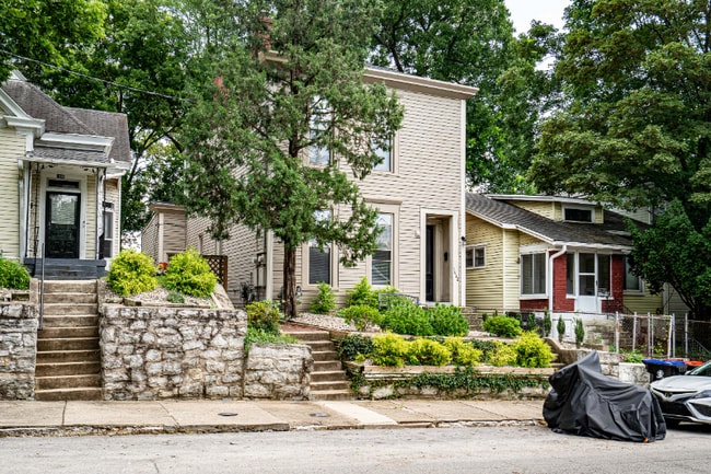Building Photo - 1432 Rufer Ave