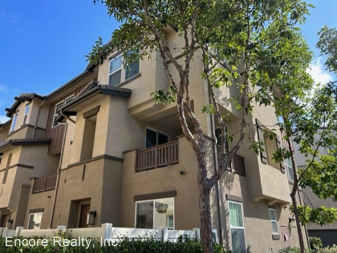 Primary Photo - 3 br, 4 bath House - 5424 Santa Sofia
