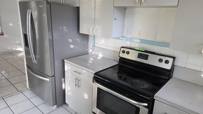 Foto del edificio - 2990 NW 28th St