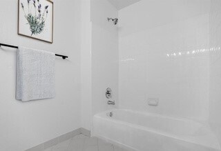 Foto del edificio - 8100 Oceanview Terrace