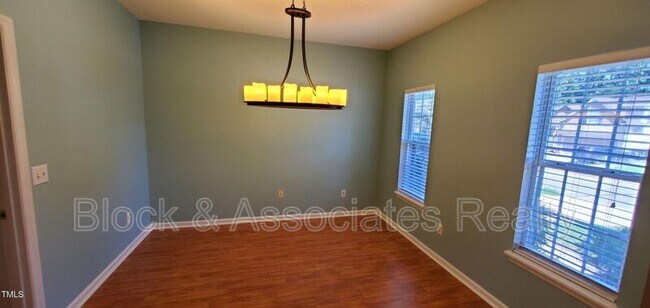 Building Photo - 104 Wellspring Dr