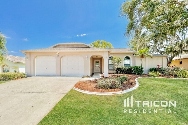 Building Photo - 8201 Golden Bear Loop