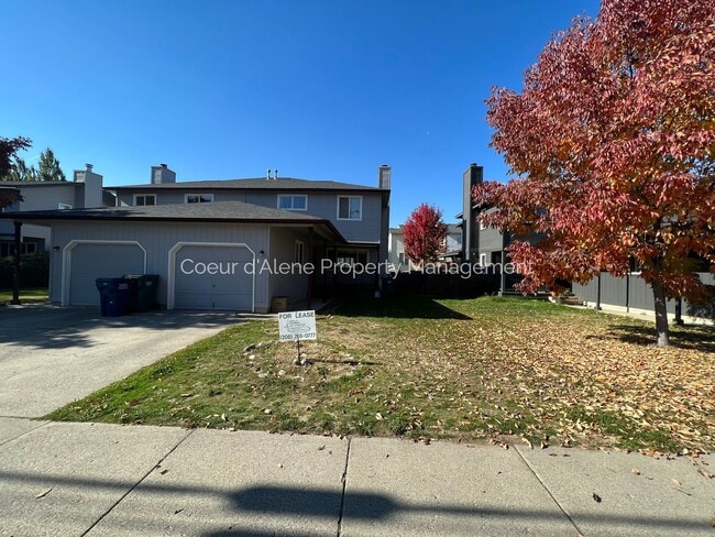 Building Photo - 1371 N 9th St