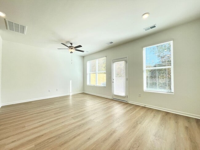 Building Photo - Affordable, New Construction Townhome with Smart Home Technology - Pets Welcome - Ask Us About Mo...