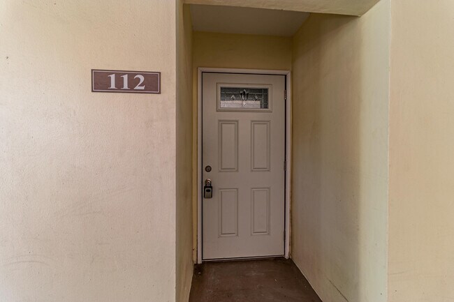 Foto del edificio - 2800 NE 14th St