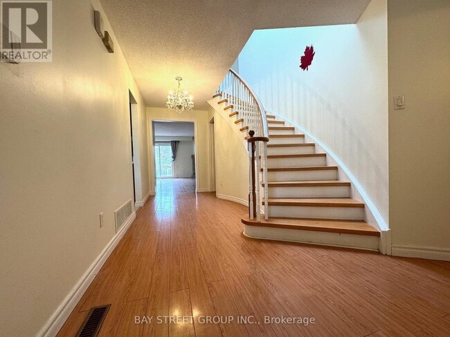 Building Photo - 38 Enchanted Hills Crescent