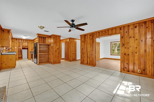 Foto del edificio - 6425 Village Point Dr