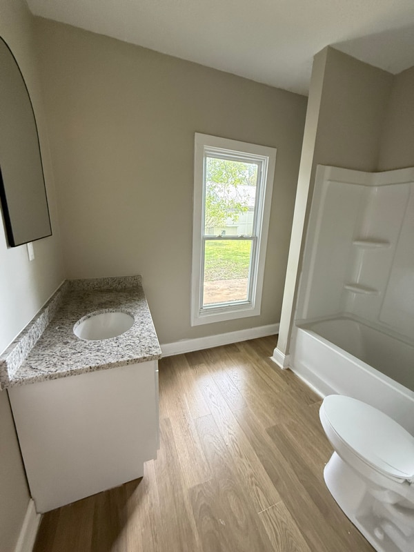 Building Photo - 501 5th St