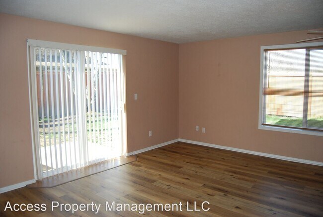 Foto del edificio - 2 br, 1.5 bath House - 975 SW Westvale