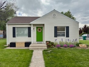 Building Photo - 735 N 25 W St
