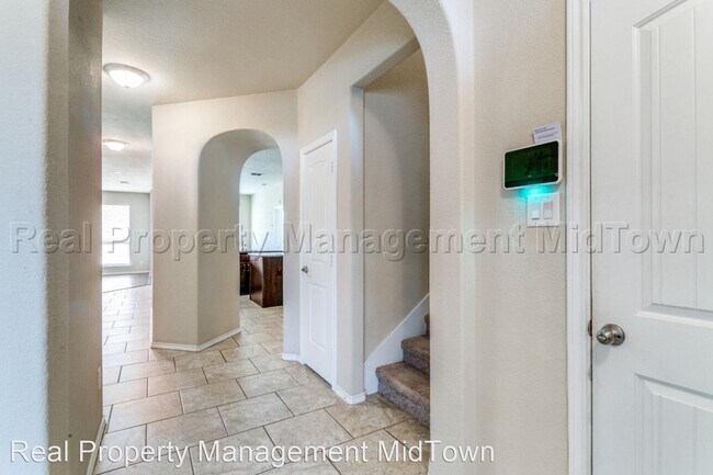Building Photo - 3 br, 3 bath House - 5014 Armadale Dr.